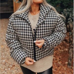 ANDREE BY UNIT Houndstooth Puffer Jacket